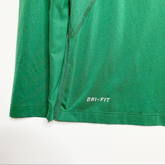 Nike Men's Pro Combat Dri-Fit Long Sleeve - Picture 5 of 6